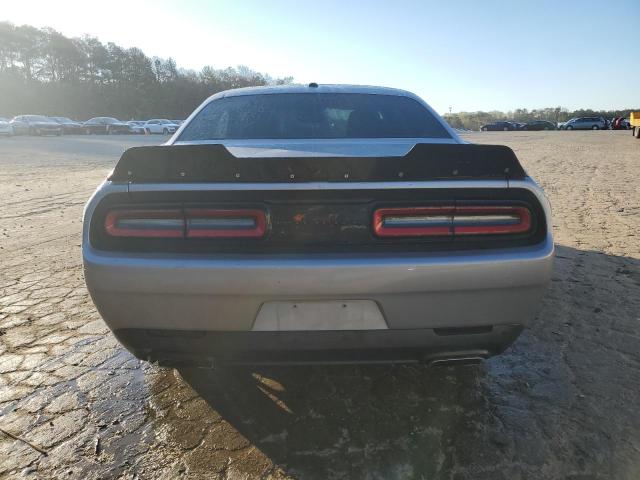 2C3CDZAT7FH910848 Dodge Challenger Sxt