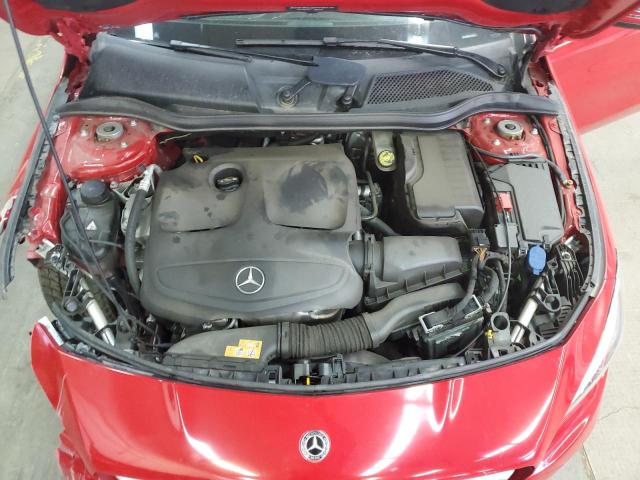 WDDSJ4GB5JN573670 Mercedes-Benz CLA 250 4MATIC