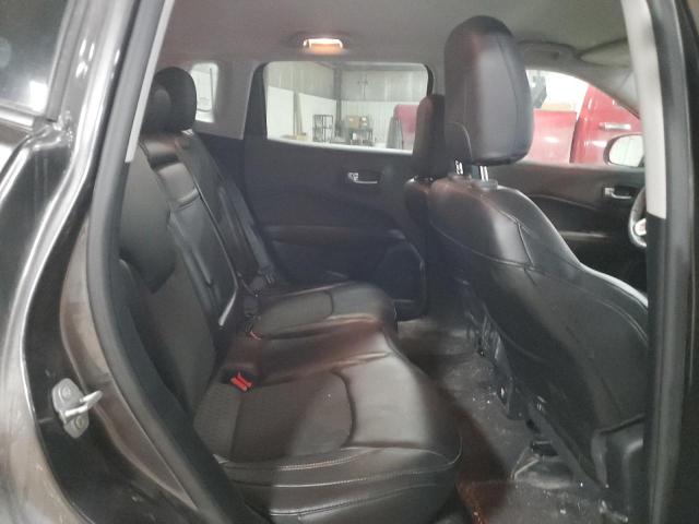 3C4NJCBB0JT140413 Jeep Compass Latitude