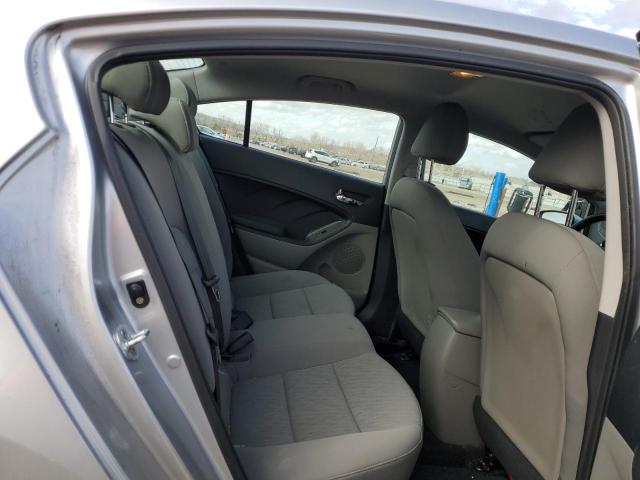 KNAFK4A62E5223033 KIA FORTE LX