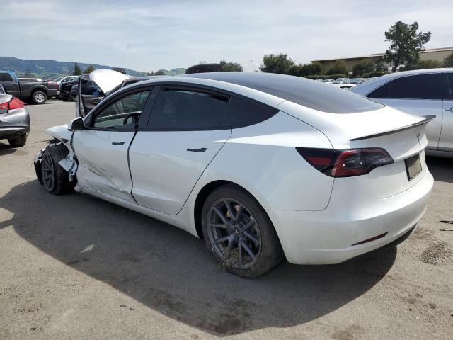 5YJ3E1EB8PF608004 Tesla MODEL 3