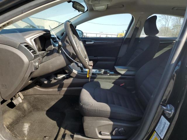 3FA6P0H72GR210932 Ford FUSION SE