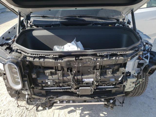 7PDSGABA8PN027470 Rivian R1s Adventure