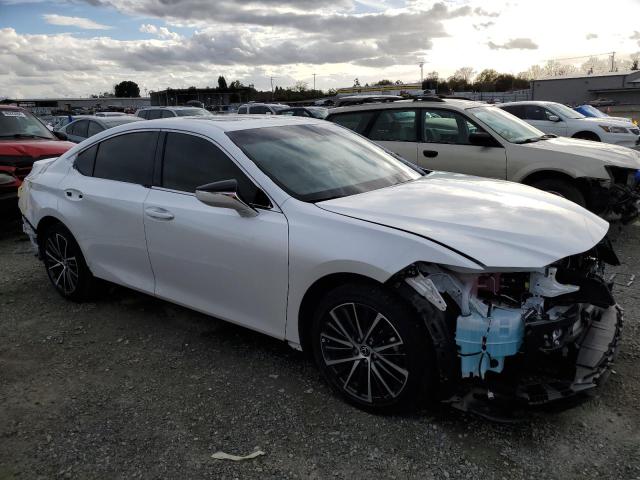 58ADA1C10PU027022 Lexus Es 300h Base