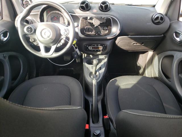 WMEFJ9BA3JK323113 Smart Fortwo