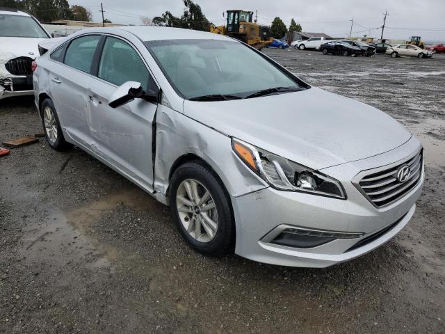 5NPE24AF3FH002413 Hyundai SONATA SE