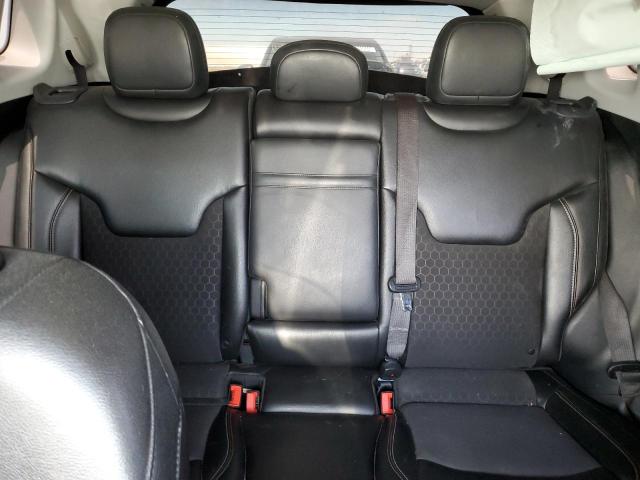 3C4NJCBB6JT441266 Jeep Compass Latitude
