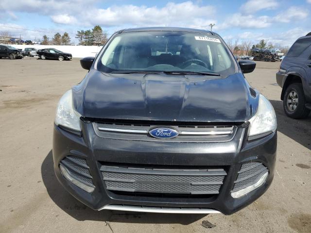1FMCU9GX4FUC09912 Ford ESCAPE SE