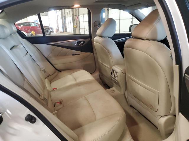 JN1BV7AR0EM692618 Infiniti Q50 BASE