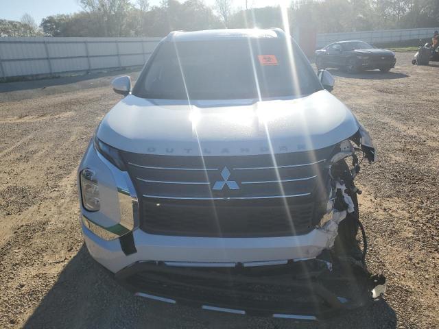 JA4J3TA8XNZ008203 Mitsubishi Outlander Es