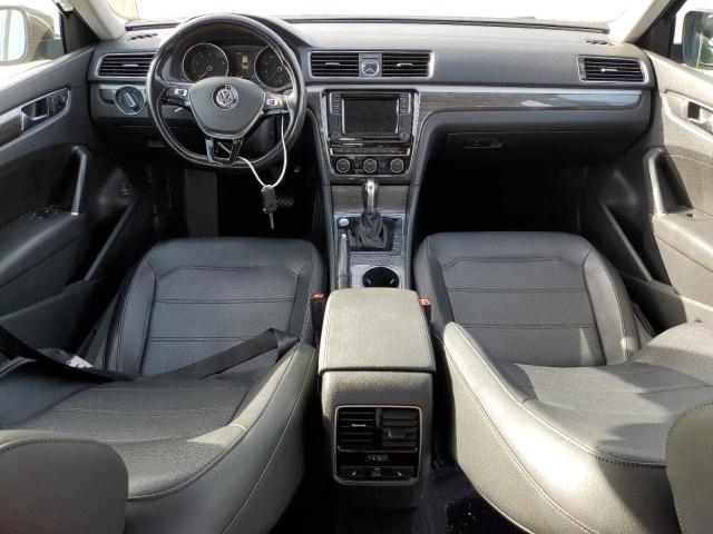 1VWGT7A32HC066158 Volkswagen PASSAT SE