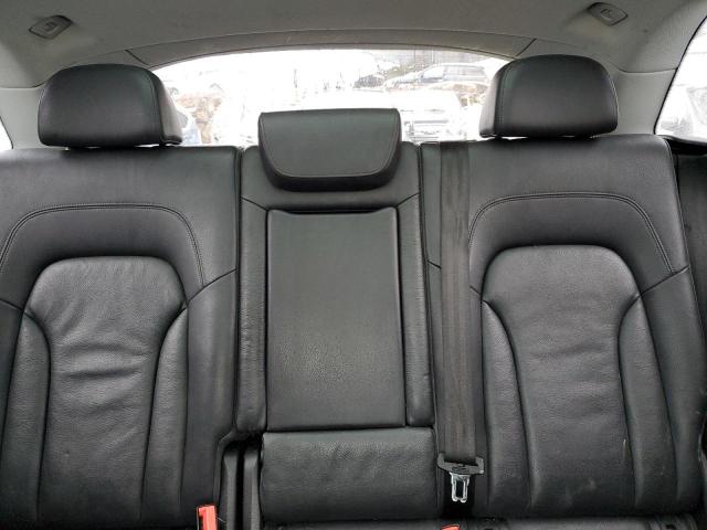 WA1LFAFP7EA016231 Audi Q5 Premium Plus