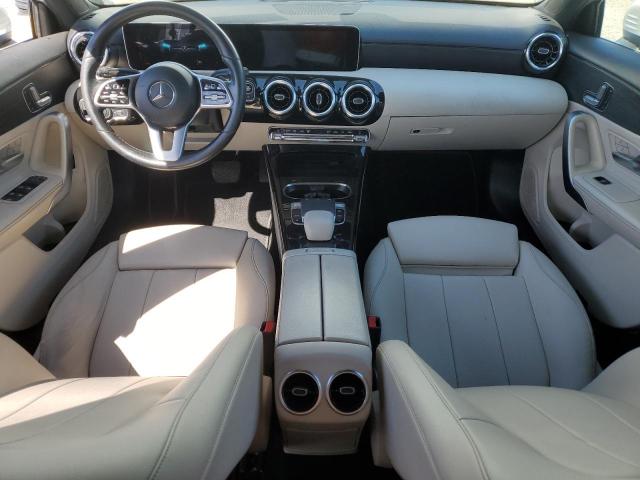 WDD3G4EB3KW020291 Mercedes-Benz A 220
