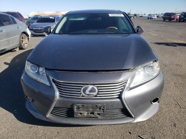 JTHBW1GG8F2098450 Lexus ES 300H