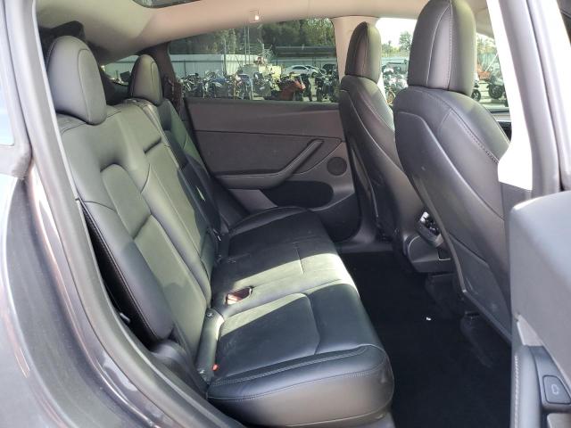 7SAYGDEF2NF521171 Tesla Model Y
