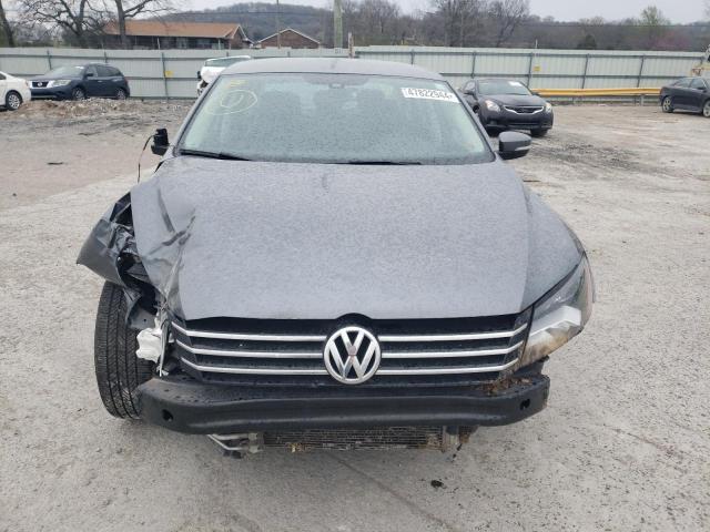 1VWAT7A37FC002751 Volkswagen PASSAT S