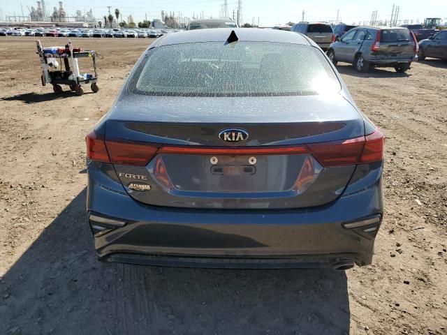 3KPF24AD9ME278891 KIA FORTE FE