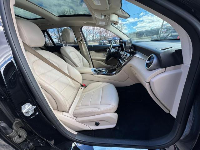 WDC0G4KB9HF145199 Mercedes-Benz Glc 300 4matic