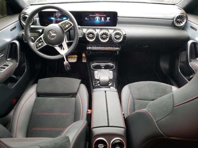 W1K5J4HB4NN320972 Mercedes-Benz CLA 250 4MATIC