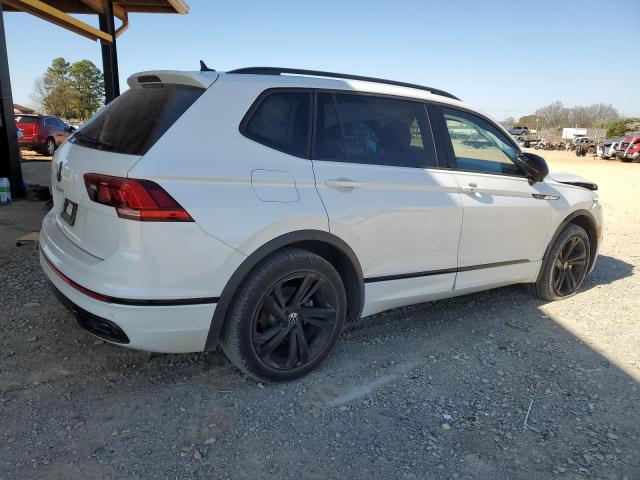 3VVCB7AX1PM114626 Volkswagen Tiguan Se R-line Black