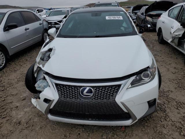 JTHKD5BH9F2248028 Lexus CT 200