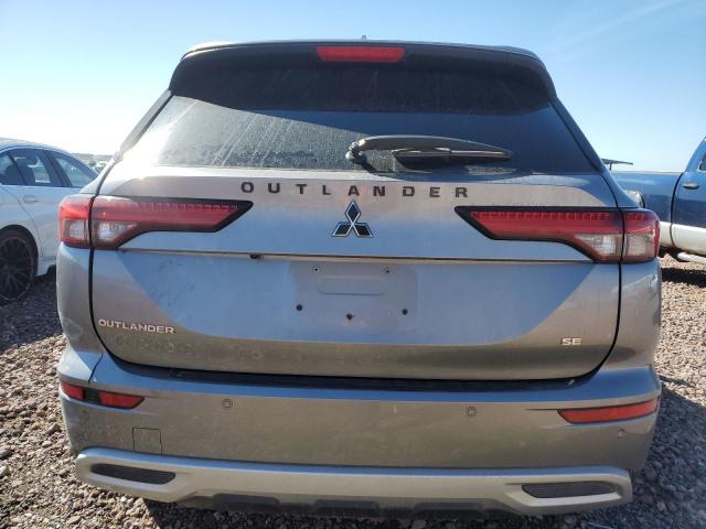 JA4J3UA80NZ086186 Mitsubishi Outlander Se