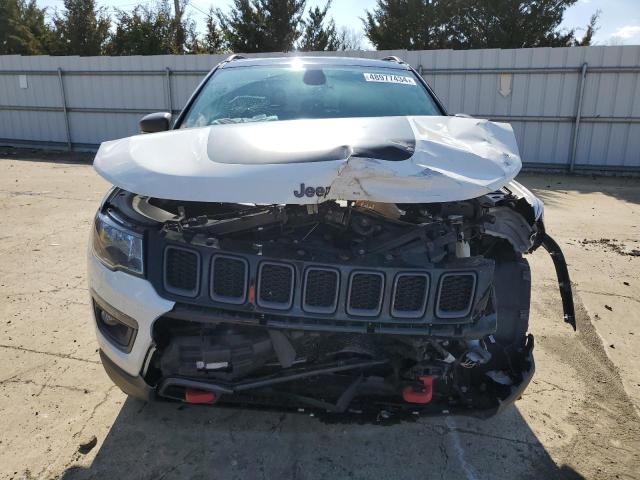 3C4NJDDB5JT147361 Jeep Compass Trailhawk