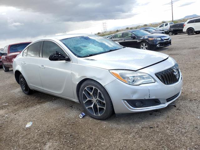2G4GL5EX6H9143993 Buick Regal Sport Touring