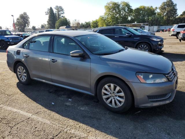 1VWAP7A3XEC009020 Volkswagen PASSAT S