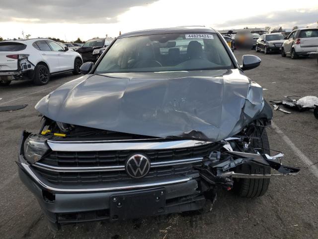 3VW7M7BU8PM048992 Volkswagen JETTA SE