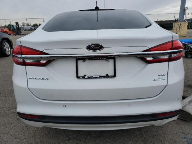 3FA6P0HD7JR175477 Ford FUSION SE