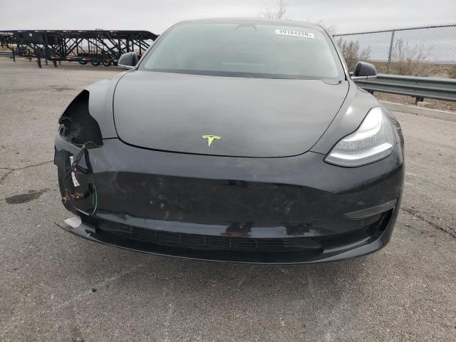 5YJ3E1EA8JF176092 Tesla MODEL 3