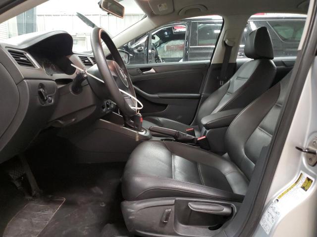 3VWD17AJ4EM241530 Volkswagen Jetta