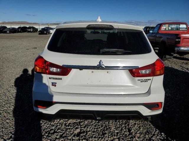 JA4AP3AU4JU003197 Mitsubishi Outlander