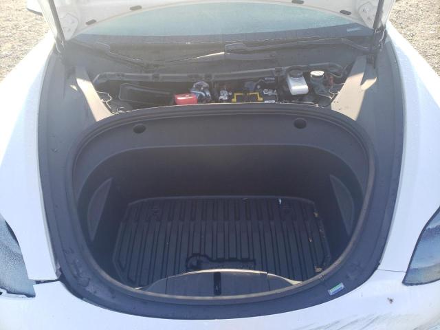 5YJ3E1EB6MF869756 Tesla 2021
