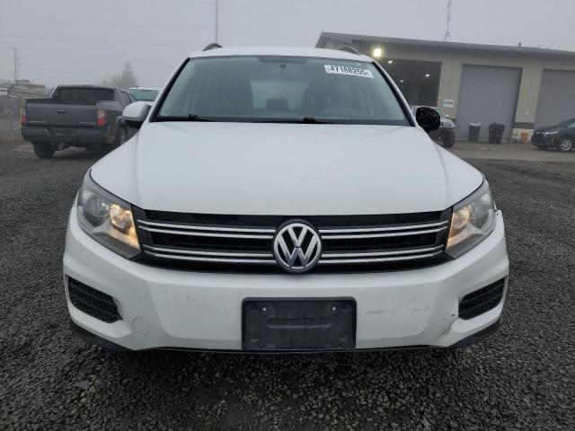 WVGAV7AX4FW599013 Volkswagen Tiguan