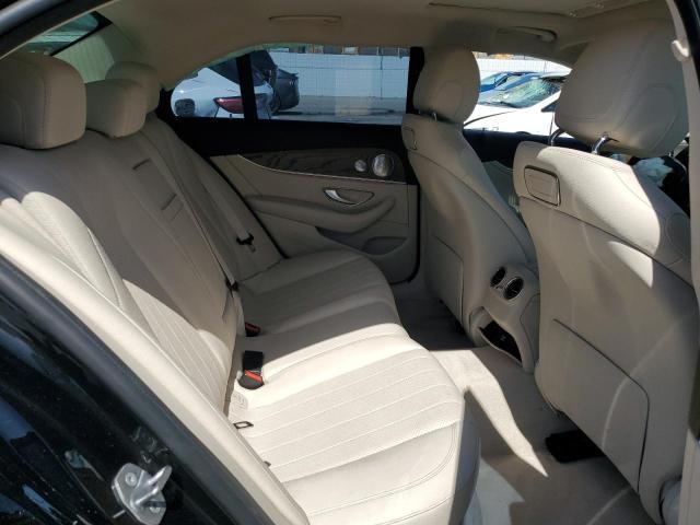 WDDZF4JBXJA392998 Mercedes-Benz E 300