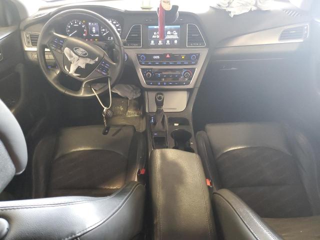 5NPE34AF0HH543032 Hyundai 2017