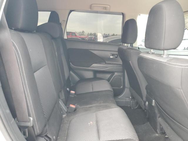 JA4AZ3A33JZ070247 Mitsubishi Outlander