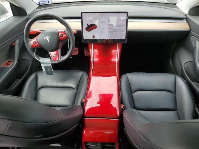 5YJ3E1EB2LF521015 Tesla 2020
