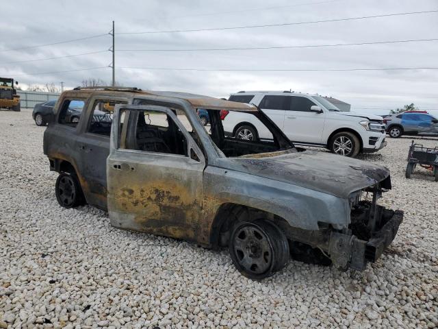 1C4NJPBB6FD371448 Jeep 2015