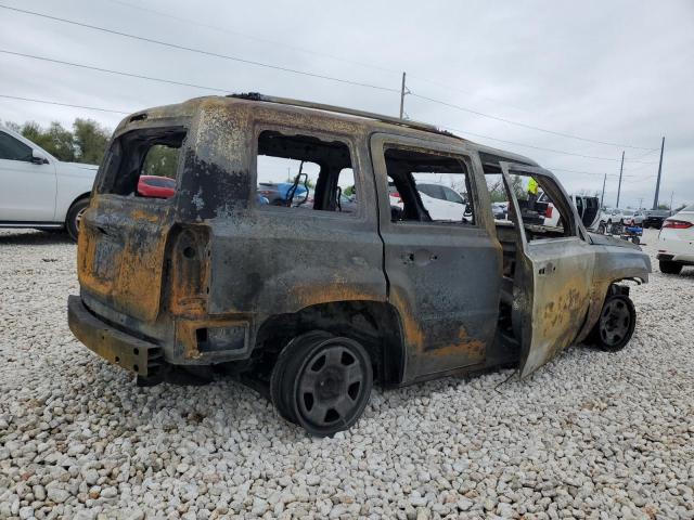 1C4NJPBB6FD371448 Jeep 2015