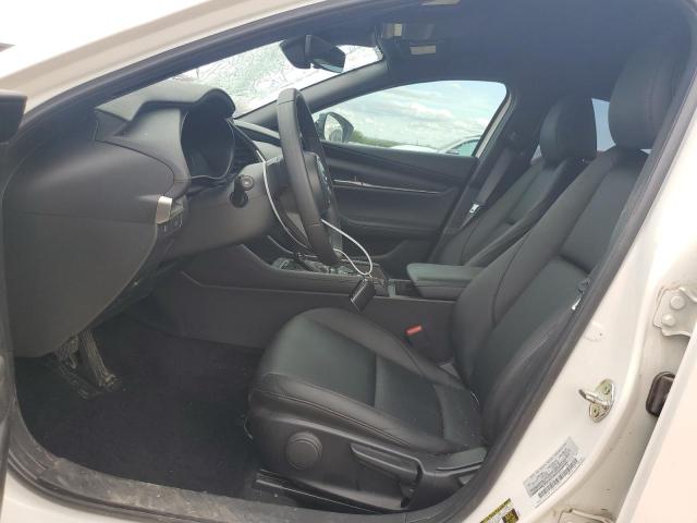 JM1BPAKM4P1613639 Mazda 3 SELECT