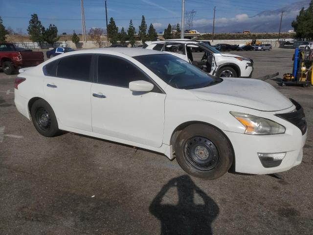 1N4AL3AP3FN392921 Nissan 2015