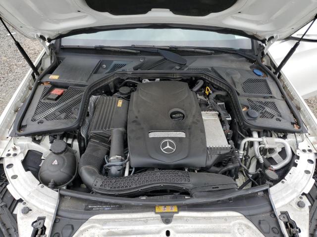 55SWF4KB4FU077610 Mercedes-Benz C 300 4MAT