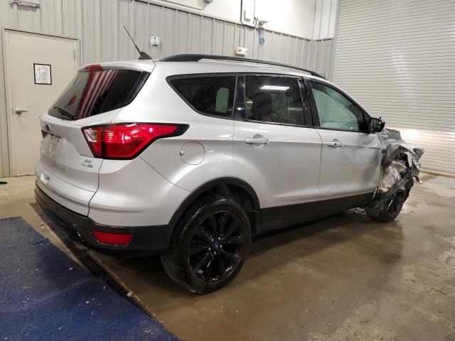 1FMCU9GD5KUA21450 Ford ESCAPE SE