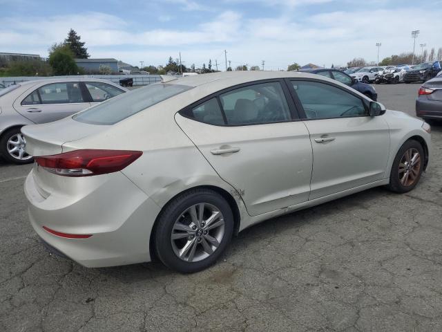 KMHD84LF7HU274023 Hyundai ELANTRA SE