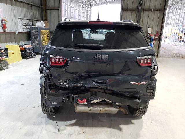 3C4NJDDB4JT184997 Jeep COMPASS TR