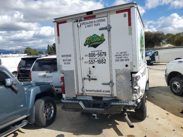 1GC0WLE76NF171121 Chevrolet l8t
