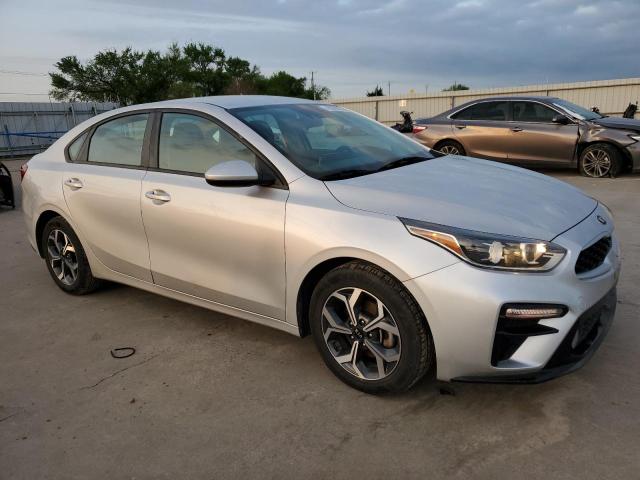 3KPF24AD5KE092505 KIA FORTE FE